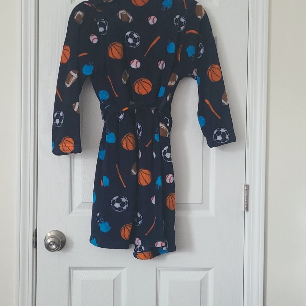 Boy's Robe - Picture 2 of 3